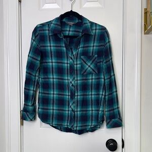 Market & Spruce Blue Plaid Button Down Shirt with Notched Collar